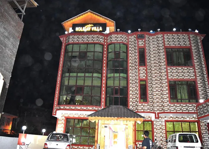 Holiday Villa Srinagar 